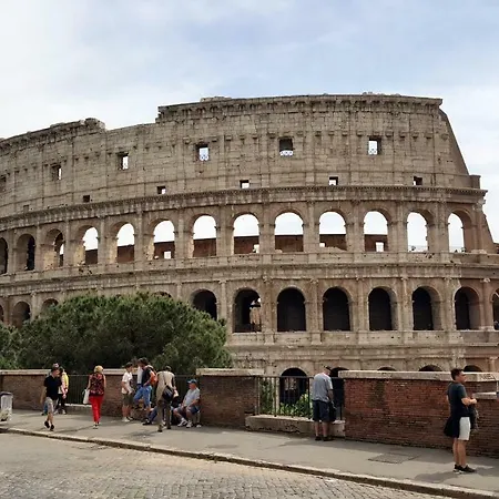 Guest Colosseo Lägenhet Rom